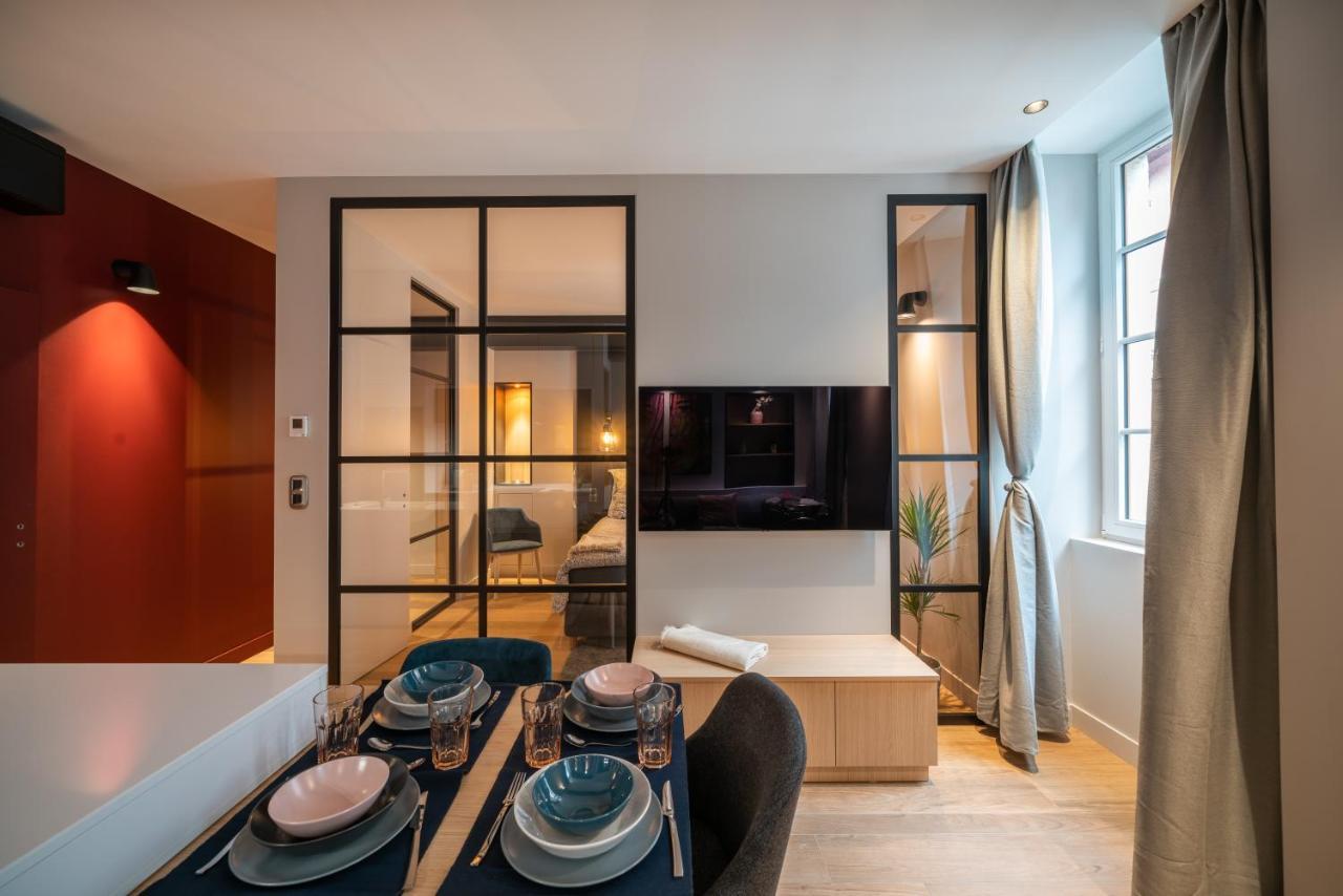 Le Luxury Design De La Vieille Ville 안시 외부 사진